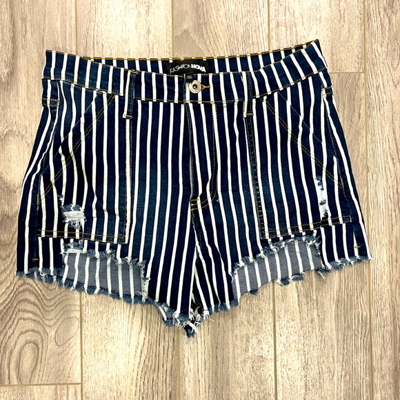 Fashion nova Blue striped shorts Stripe Denim Shorts - Dark Wash - Picture 9 of 9
